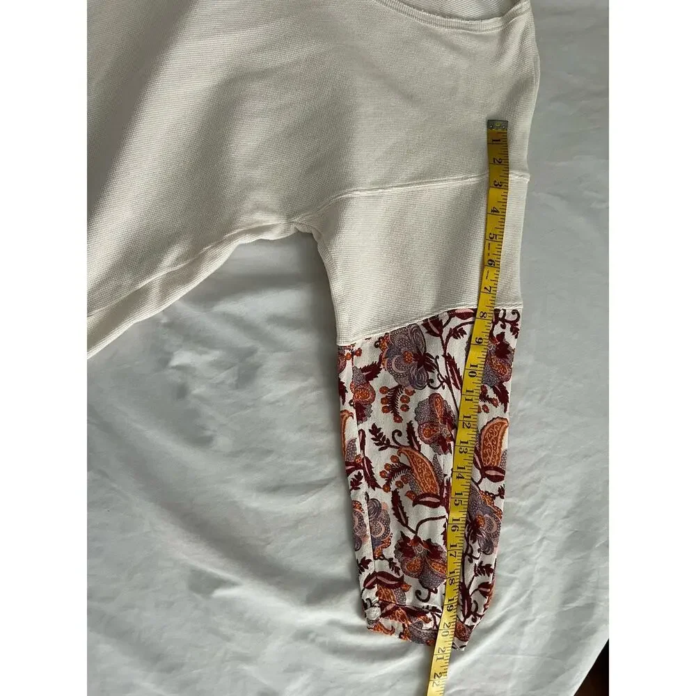 Anthropologie V-neck Mixed Fabric Thermal Shirt Womens Size Small White Preppy